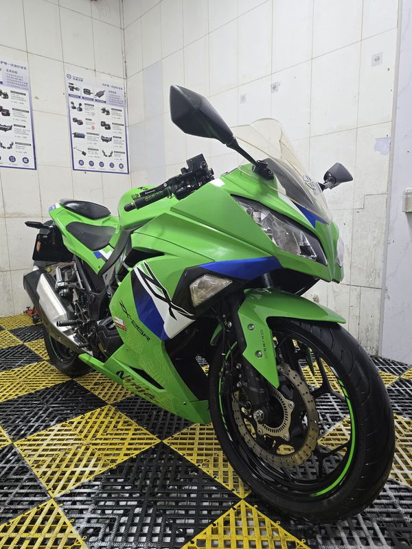 二手川崎Ninja 250