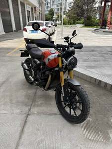 二手凯旋Scrambler 400 X