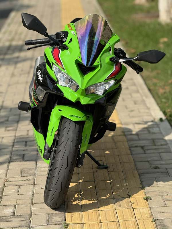 二手川崎ZX-4R