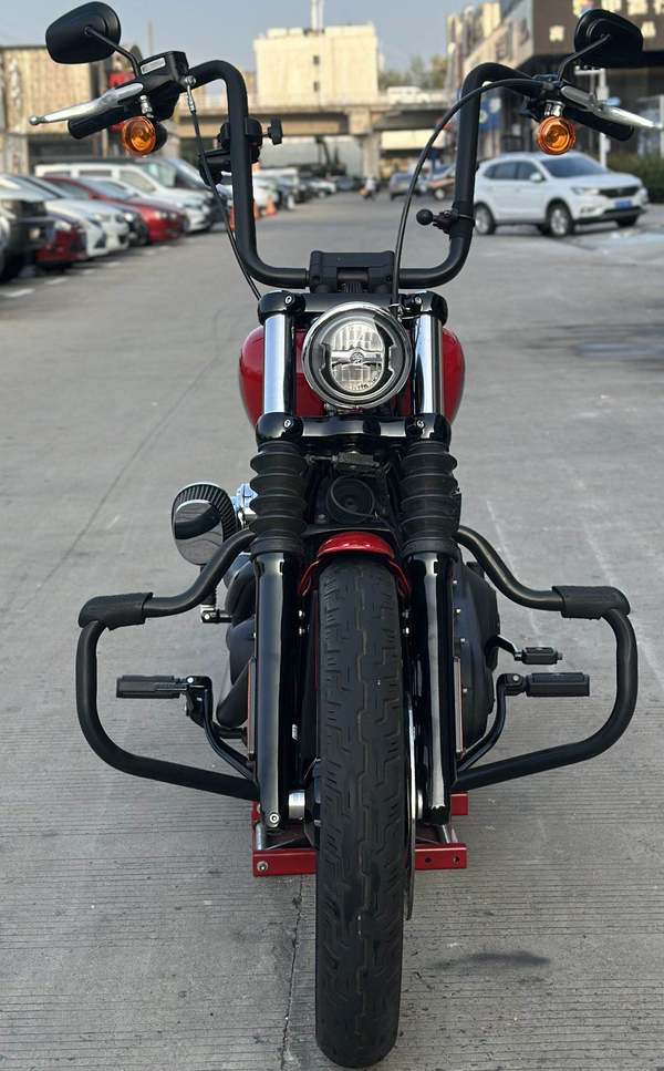 二手哈雷戴维森街霸 Street Bob