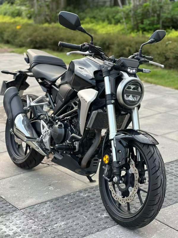 二手本田CB300R