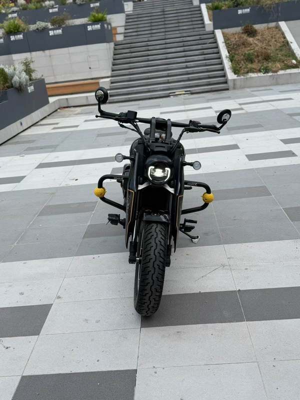 二手QJMOTOR闪400