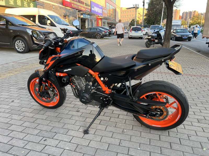 二手KTMR2R890 Duke