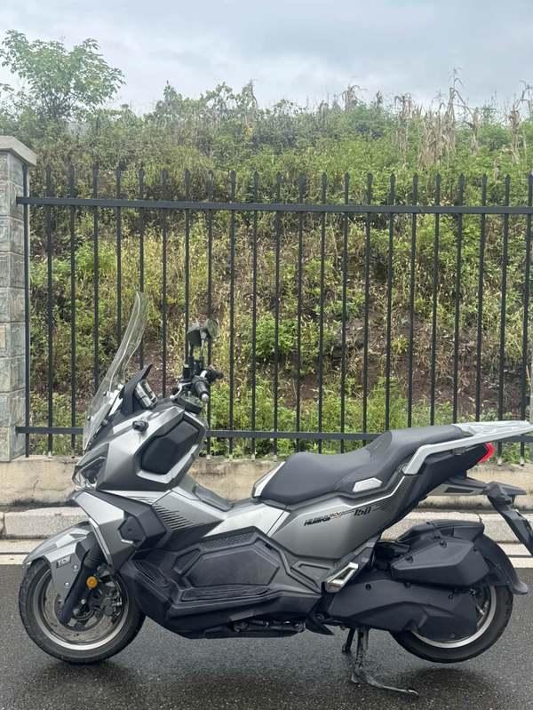二手三阳哈士奇 Husky ADV150