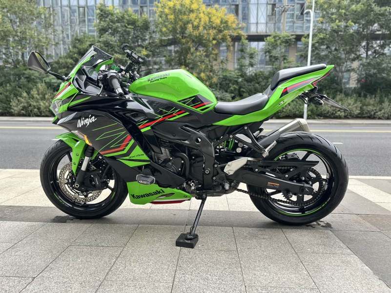二手川崎ZX-4R