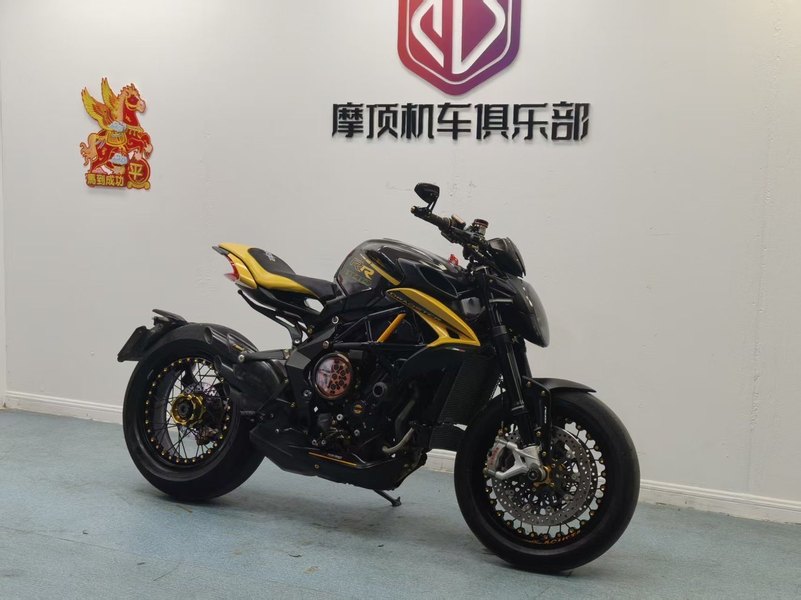 二手奥古斯塔Dragster 800