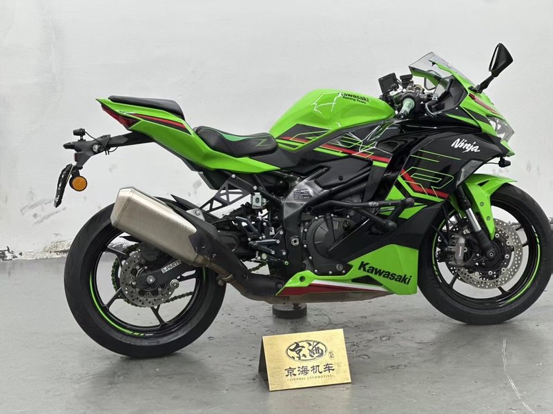 二手川崎ZX-4R