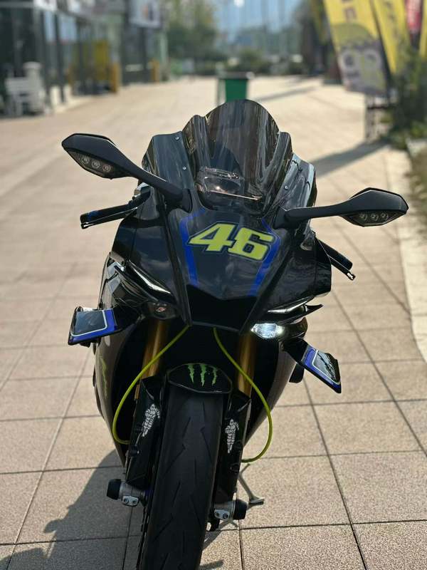 二手雅马哈YZF-R1
