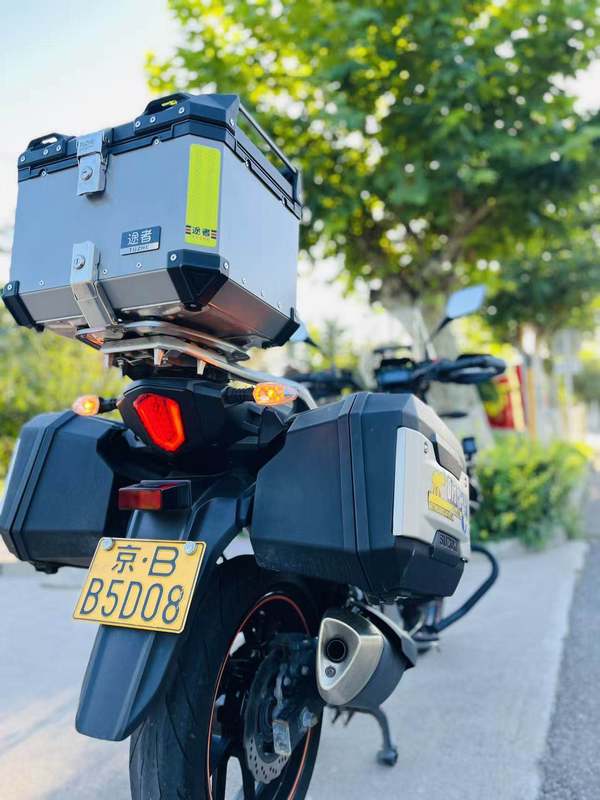 二手豪爵铃木DL250