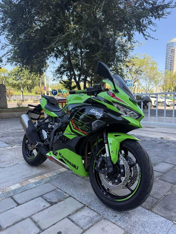 二手川崎ZX-4R