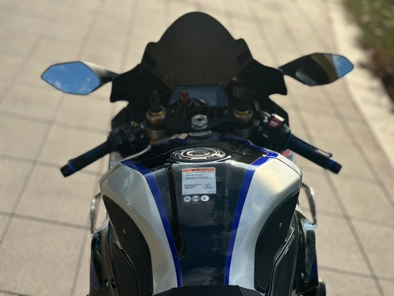 二手雅马哈YZF-R1