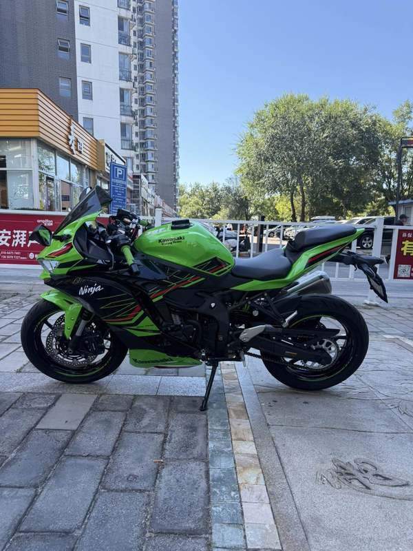 二手川崎ZX-4R