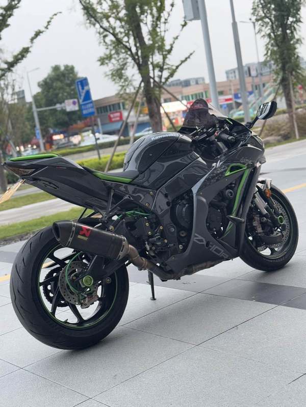 二手川崎Ninja ZX-10R