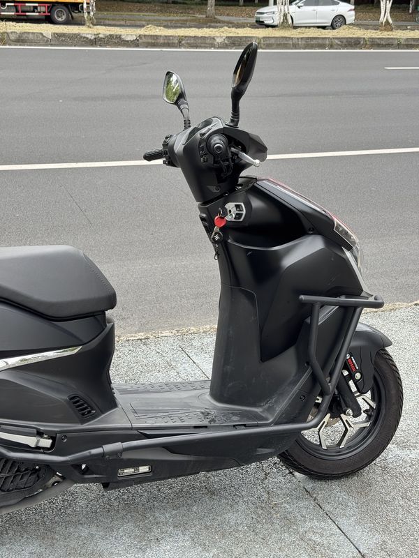 二手QJMOTOR鸿150RS