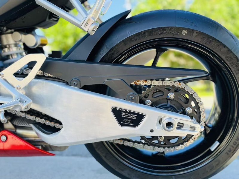 二手张雪机车820RR