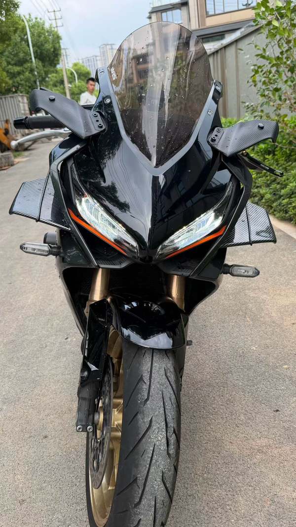 二手本田CBR650R