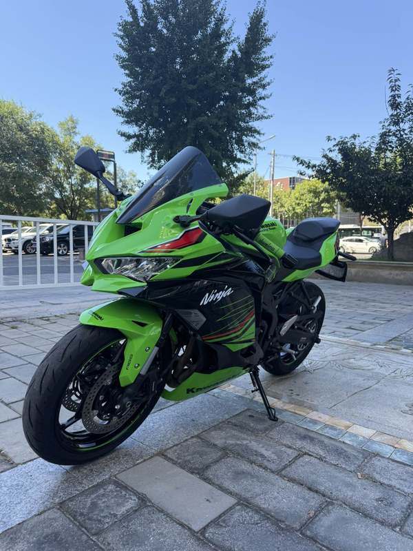 二手川崎ZX-4R