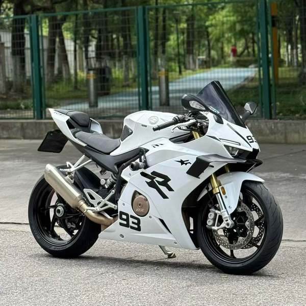 二手张雪机车500RR