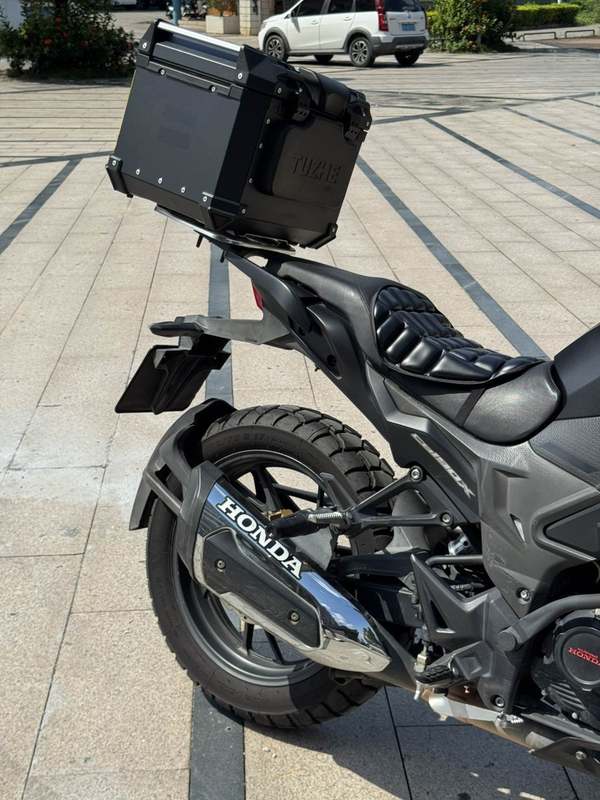 二手五羊本田猛鸷 CB190X