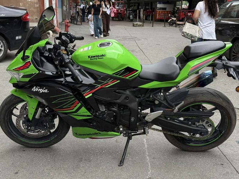 二手川崎ZX-4R