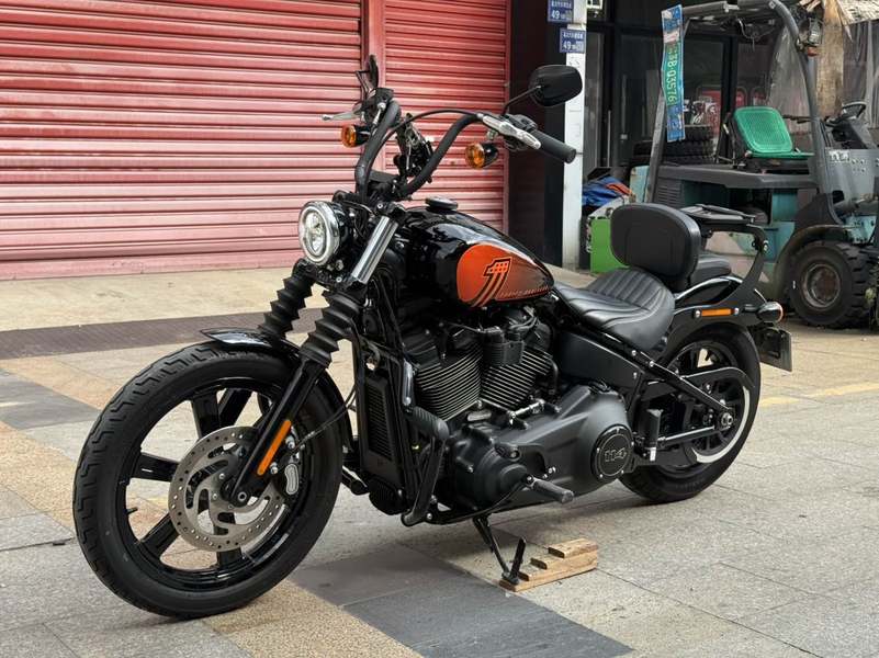 二手哈雷戴维森街霸 Street Bob