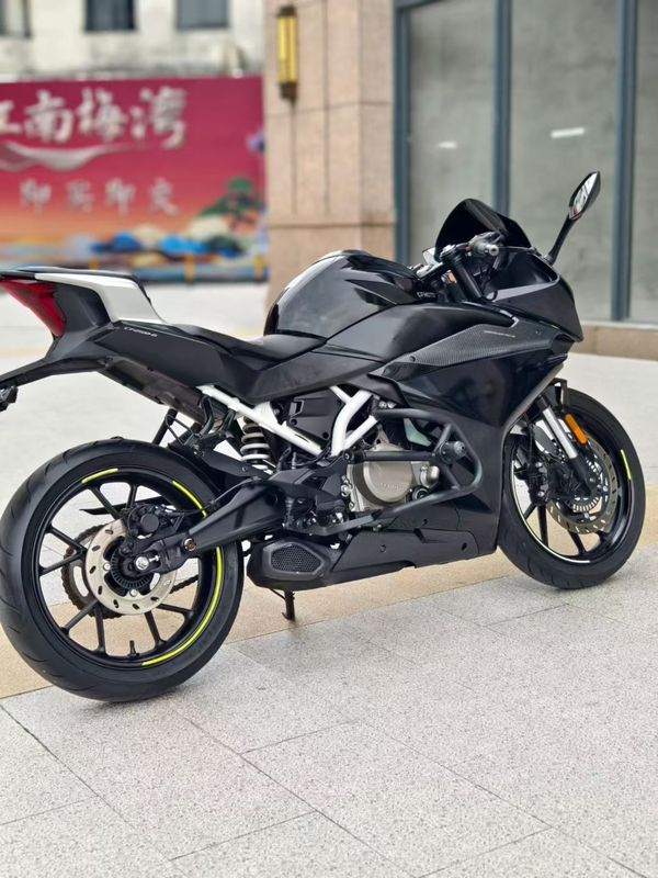 二手春风250SR