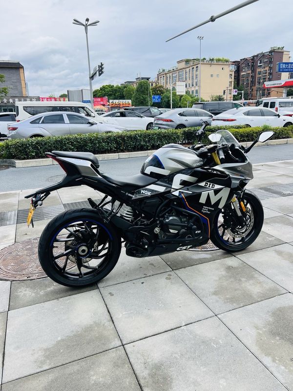 二手春风250SR