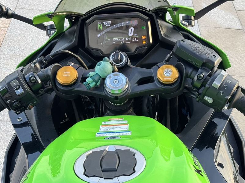 二手川崎ZX-4R