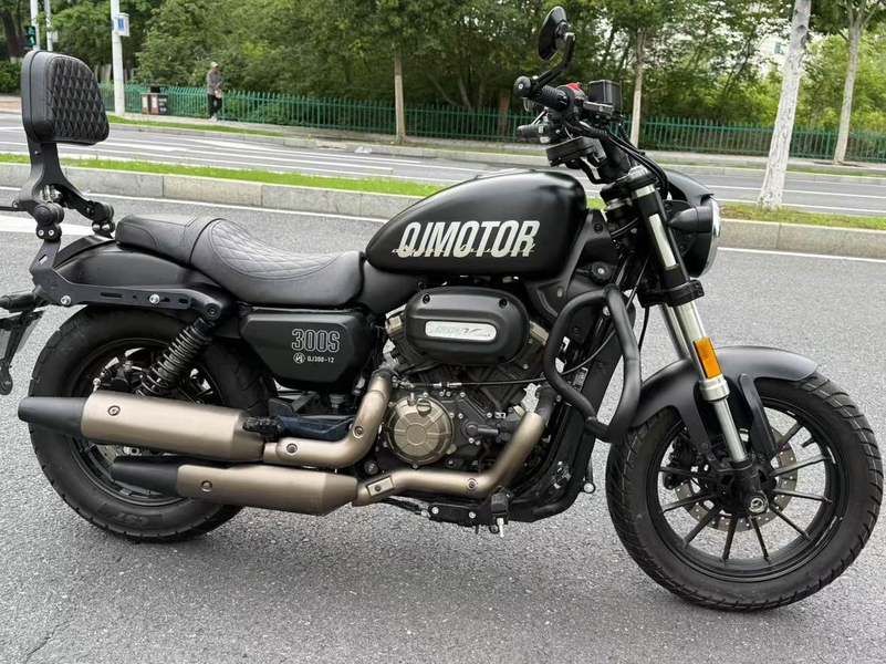 二手QJMOTOR闪300