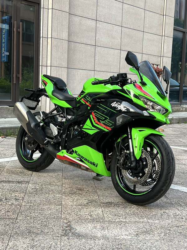 二手川崎ZX-4R