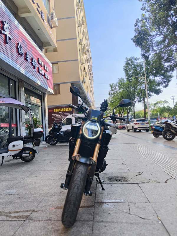 二手本田CB650R 