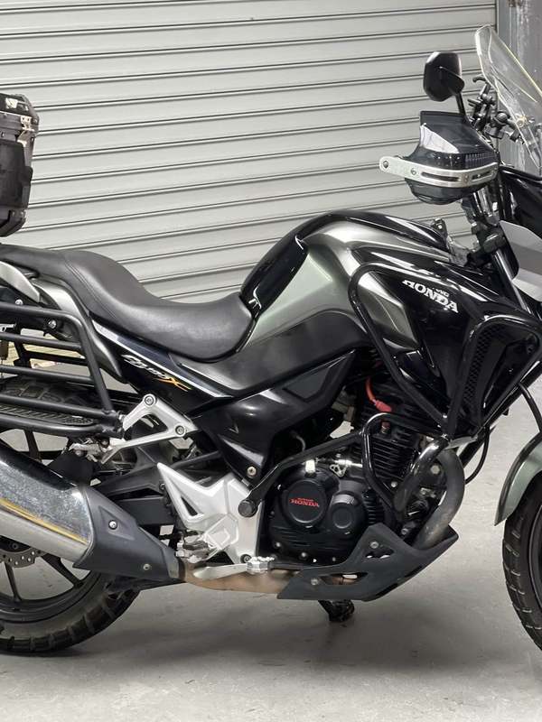 二手五羊本田猛鸷 CB190X