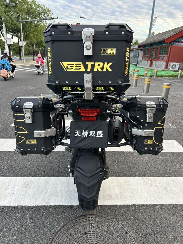 二手贝纳利TRK552