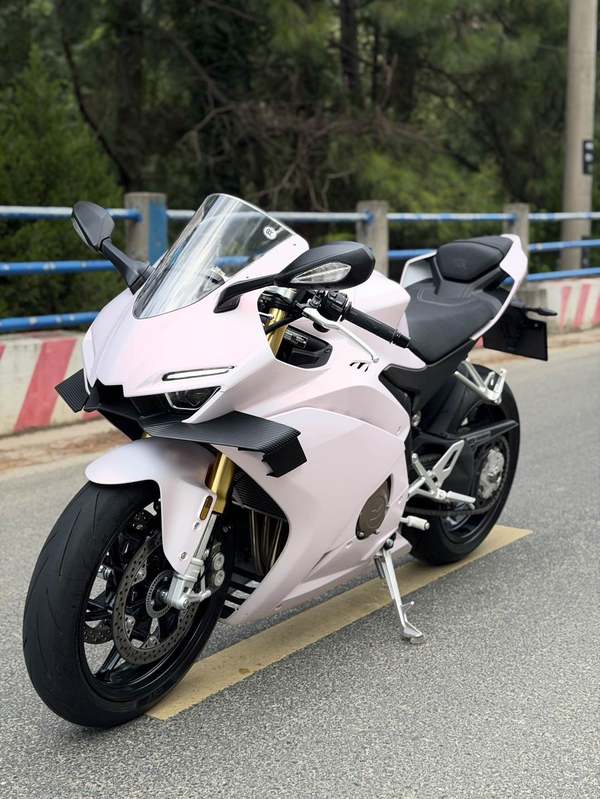 二手张雪机车500RR