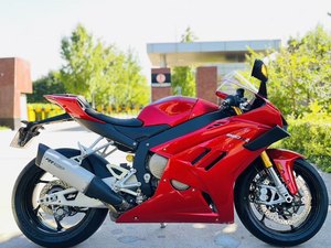 二手张雪机车820RR