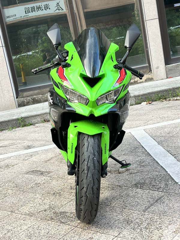 二手川崎ZX-4R