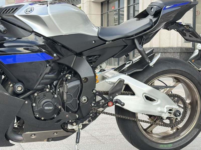 二手雅马哈YZF-R1