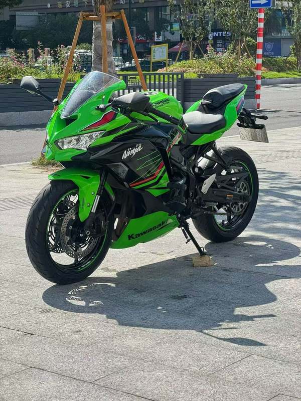 二手川崎ZX-4R
