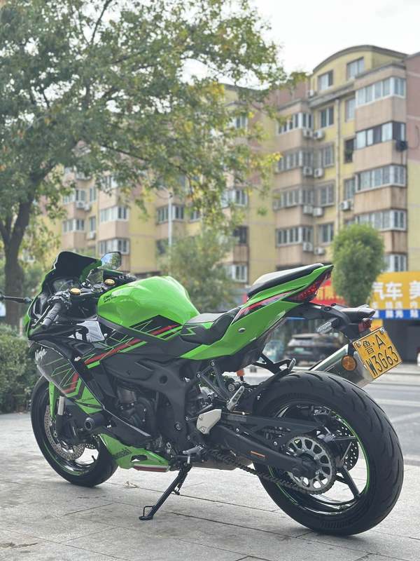 二手川崎ZX-4R