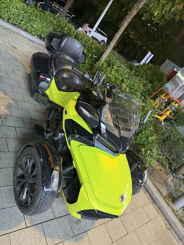 二手庞巴迪Spyder F3 
