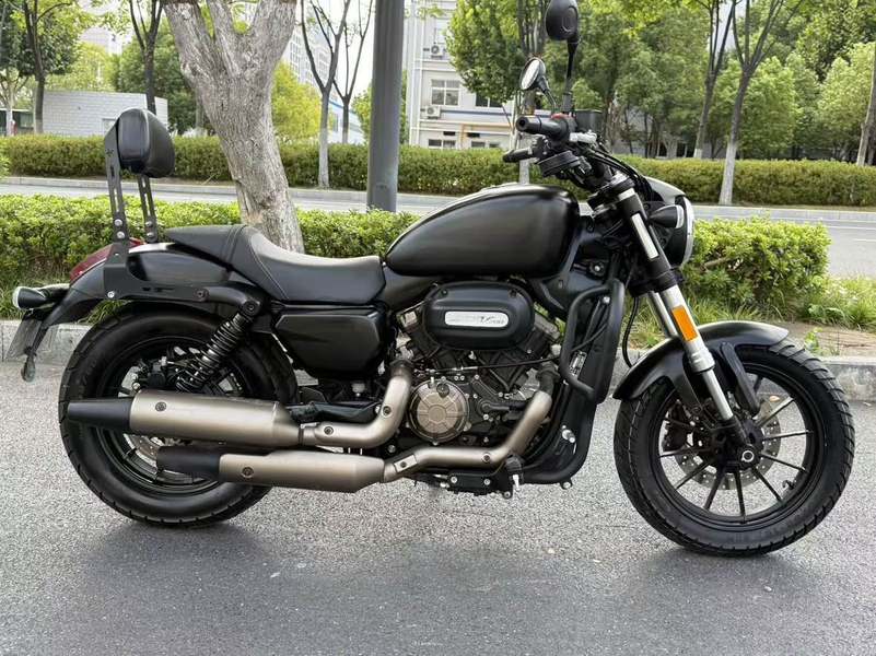 二手QJMOTOR闪300