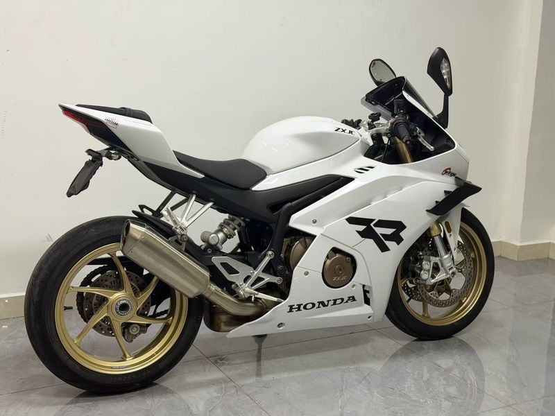 二手张雪机车500RR