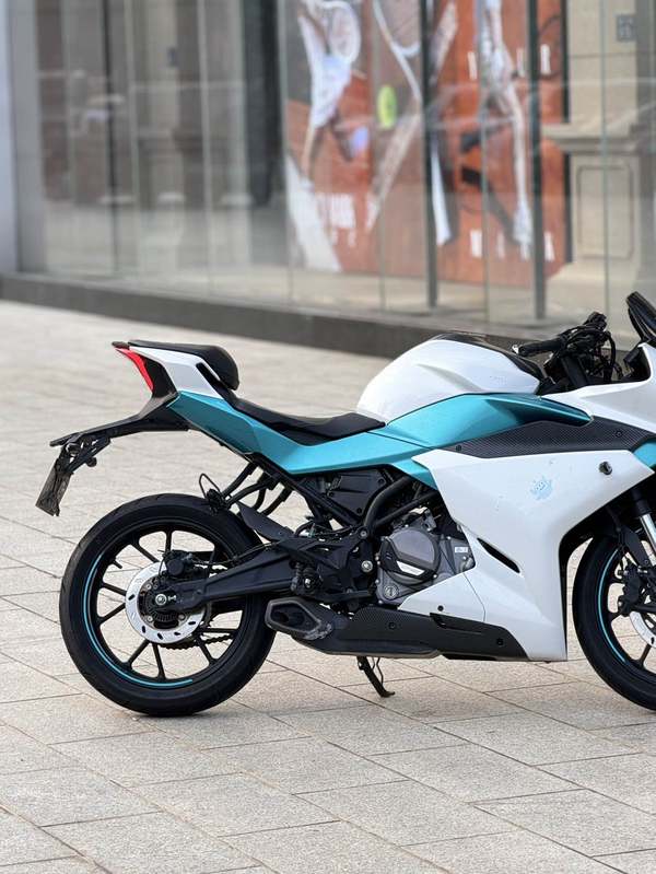 二手春风250SR