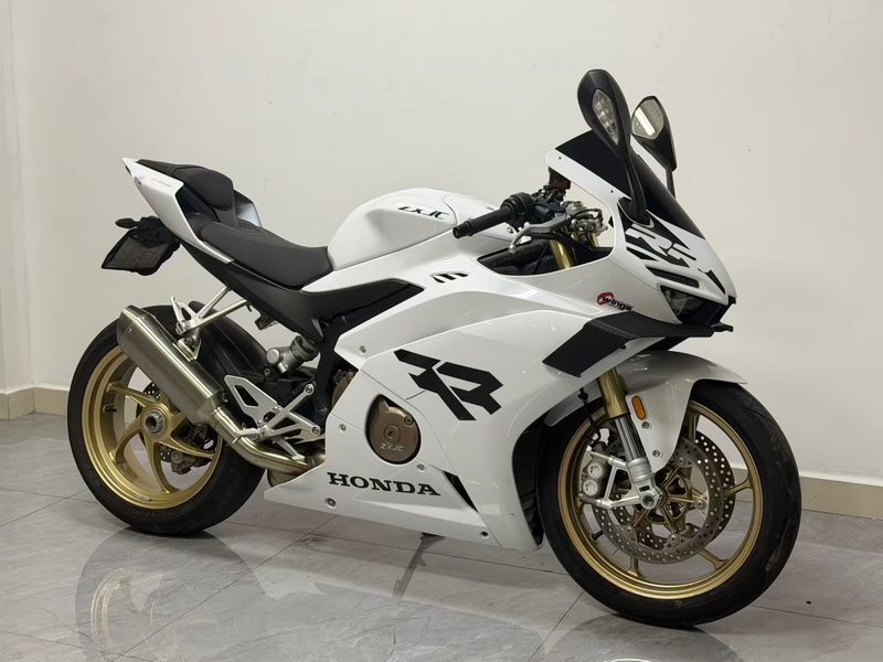 二手张雪机车500RR