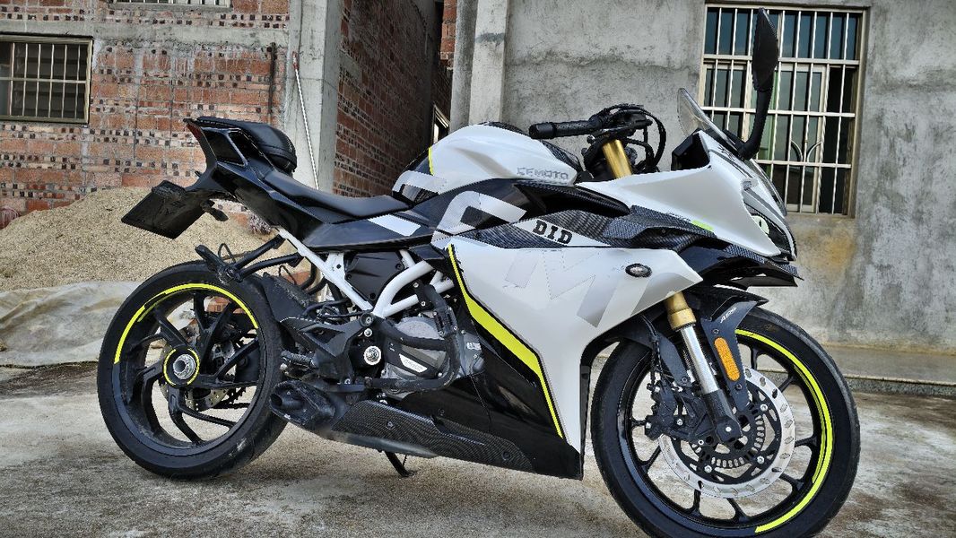 二手春风250SR