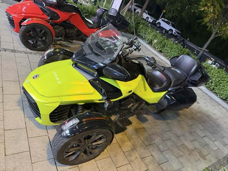 二手庞巴迪Spyder F3 