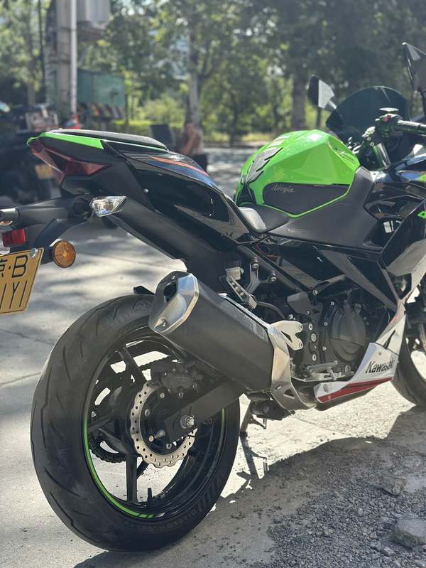 二手川崎Ninja 400