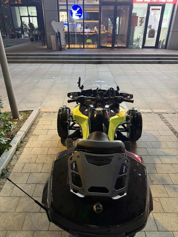 二手庞巴迪Spyder F3 