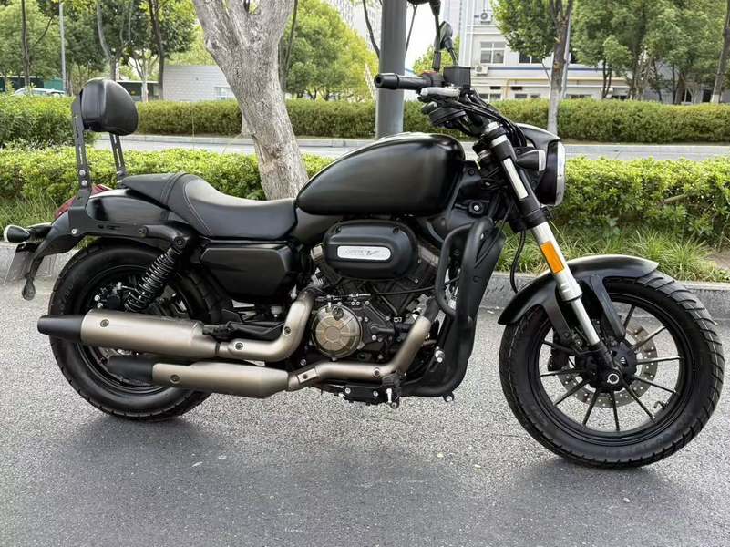 二手QJMOTOR闪300