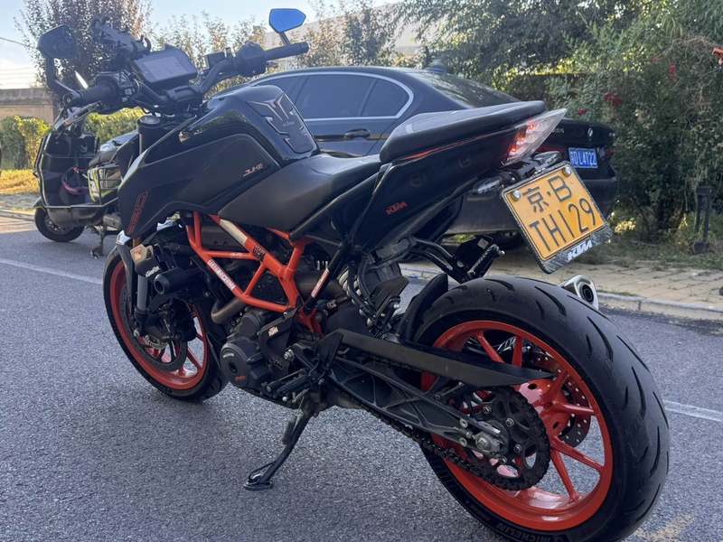 二手KTMR2R390 Duke